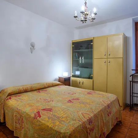 Appartement Stunning In Genga With Kitchen *
